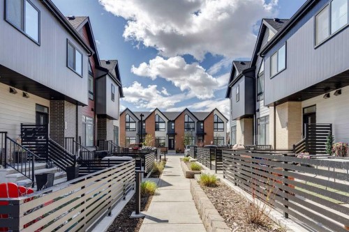 310 Sage Meadows Gardens Nw, Calgary, AB - Outdoor