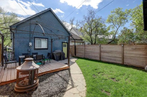2307 15A Street Se, Calgary, AB - Outdoor