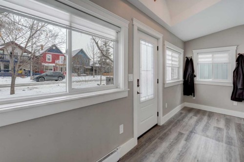 2307 15A Street Se, Calgary, AB - Indoor Photo Showing Other Room