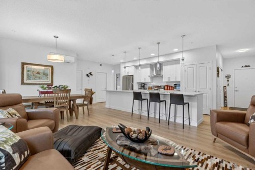 4104-20295 Seton Way Se, Calgary, AB - Indoor Photo Showing Living Room