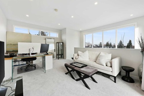 4929 20 Street Sw, Calgary, AB - Indoor