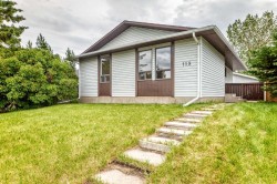 119 Ranchlands Crescent NW Calgary, AB T3G 1N6