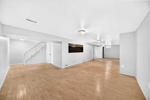 119 Ranchlands Crescent Nw, Calgary, AB 