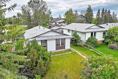 119 Ranchlands Crescent Nw, Calgary, AB 