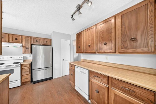 119 Ranchlands Crescent Nw, Calgary, AB 