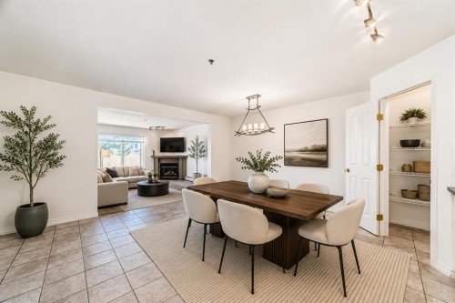 317-649 Marsh Road Ne, Calgary, AB - Indoor Photo Showing Dining Room