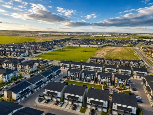102-130 Redstone Ne, Calgary, AB - Outdoor With View