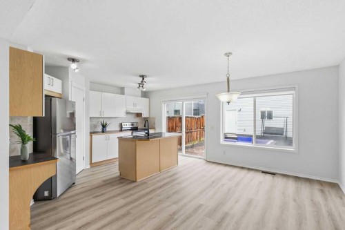 30 Tuscany Springs Heights Nw, Calgary, AB - Indoor Photo Showing Kitchen