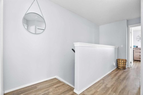 302 Sunrise Terrace Ne, High River, AB - Indoor Photo Showing Other Room