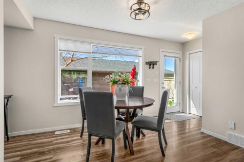 40 Sunvalley Road, Cochrane, AB - Indoor Photo Showing Dining Room