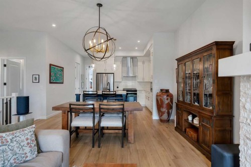 541 Marine Drive Se, Calgary, AB - Indoor