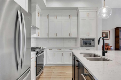 541 Marine Drive Se, Calgary, AB - Indoor Photo Showing Kitchen With Stainless Steel Kitchen With Double Sink With Upgraded Kitchen