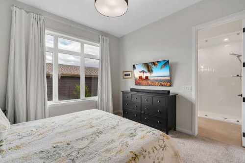 541 Marine Drive Se, Calgary, AB - Indoor Photo Showing Bedroom