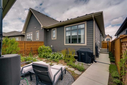 541 Marine Drive Se, Calgary, AB - Outdoor