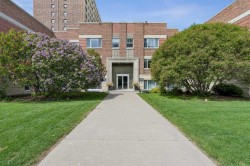 4-330 19 Avenue SWCalgary, AB T2S 0C9