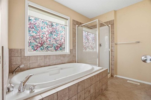 56 Everglen Way Sw, Calgary, AB - Indoor Photo Showing Bathroom