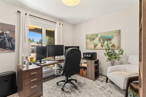 263 Silvergrove Place Nw, Calgary, AB - Indoor