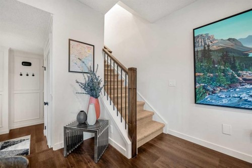 263 Silvergrove Place Nw, Calgary, AB - Indoor Photo Showing Other Room