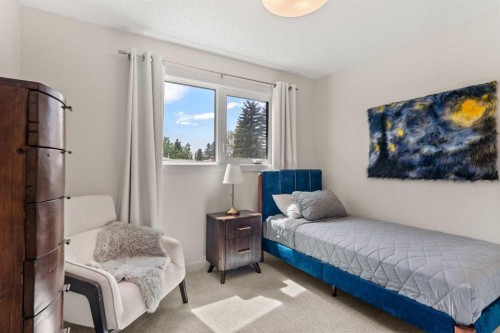 263 Silvergrove Place Nw, Calgary, AB - Indoor Photo Showing Bedroom
