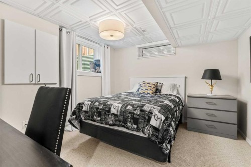 263 Silvergrove Place Nw, Calgary, AB - Indoor Photo Showing Bedroom