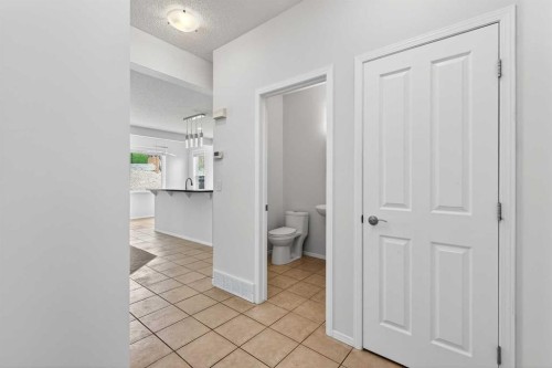 53 Royal Birch Way Nw, Calgary, AB - Indoor