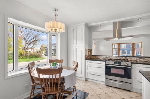 1404 18 Avenue Nw, Calgary, AB - Indoor