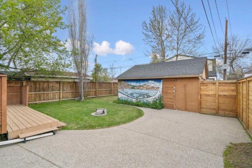 1404 18 Avenue Nw, Calgary, AB - Outdoor
