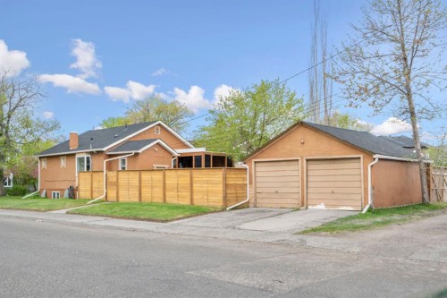 1404 18 Avenue Nw, Calgary, AB - Outdoor