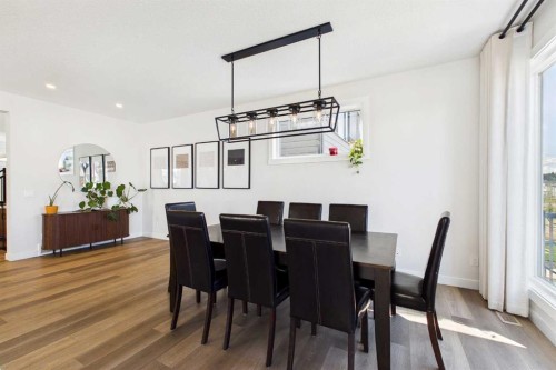 59 Royston Rise Nw, Calgary, AB - Indoor Photo Showing Dining Room