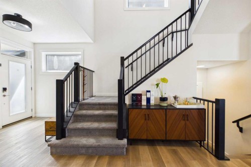 59 Royston Rise Nw, Calgary, AB - Indoor Photo Showing Other Room