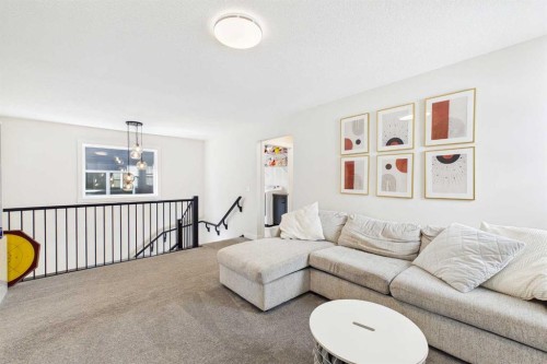 59 Royston Rise Nw, Calgary, AB - Indoor Photo Showing Living Room