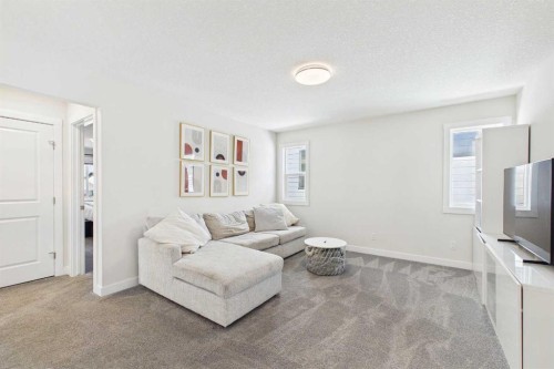 59 Royston Rise Nw, Calgary, AB - Indoor Photo Showing Other Room
