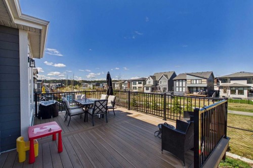59 Royston Rise Nw, Calgary, AB - Outdoor With Exterior