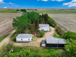 27213 Township Road 333 Rural Mountain View County, AB T4H 4A2