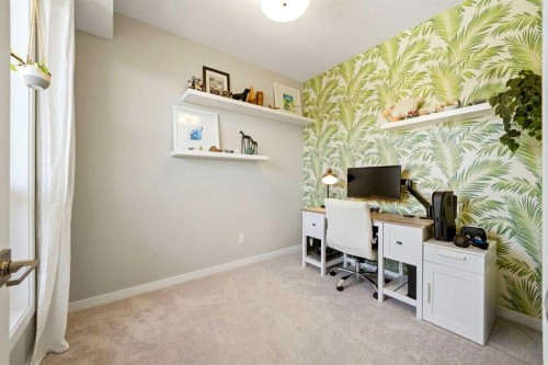 618-122 Mahogany Centre Se, Calgary, AB - Indoor Photo Showing Office