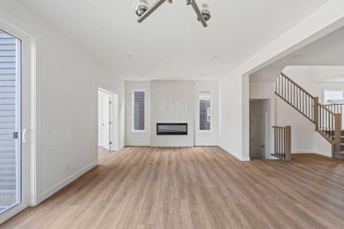 486 Lucas Way Nw, Calgary, AB - Indoor