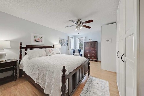 42 Sundown Close Se, Calgary, AB - Indoor Photo Showing Bedroom