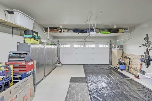 42 Sundown Close Se, Calgary, AB - Indoor Photo Showing Garage