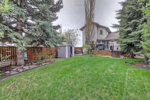 42 Sundown Close Se, Calgary, AB - Outdoor With Deck Patio Veranda