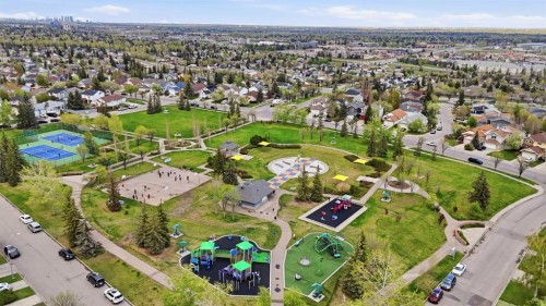 11 Somerglen Place Sw, Calgary, AB - Outdoor With View