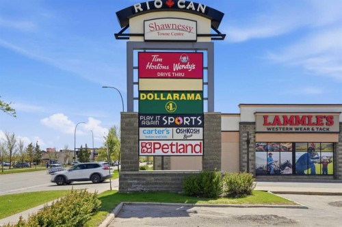 11 Somerglen Place Sw, Calgary, AB - Outdoor