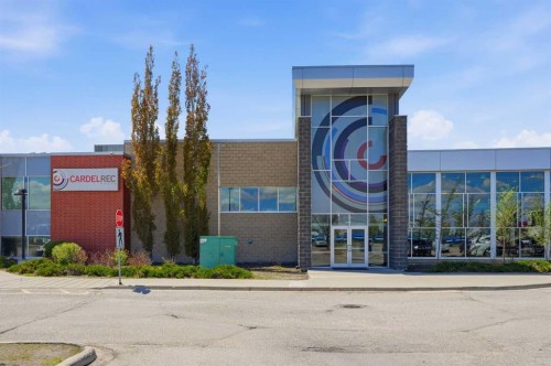 11 Somerglen Place Sw, Calgary, AB - Outdoor