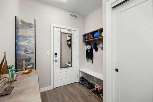 401-150 Auburn Meadows Manor Se, Calgary, AB - Indoor Photo Showing Other Room