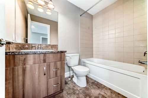 553 Windstone Common Sw, Airdrie, AB - Indoor Photo Showing Bathroom