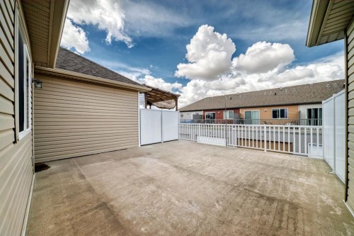 553 Windstone Common Sw, Airdrie, AB - Outdoor With Exterior
