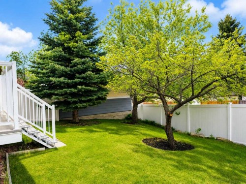 6-72 Millside Drive Sw, Calgary, AB - Outdoor