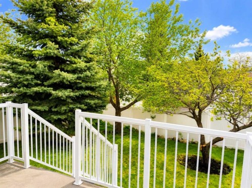 6-72 Millside Drive Sw, Calgary, AB - Outdoor