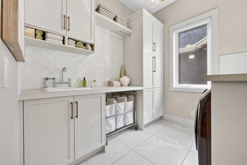 45 Cranbrook Rise Se, Calgary, AB - Indoor