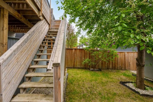 1826 37 Avenue Sw, Calgary, AB - Outdoor