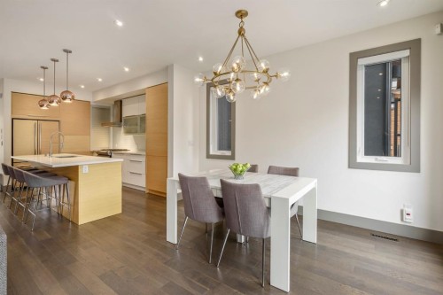 1826 37 Avenue Sw, Calgary, AB - Indoor Photo Showing Dining Room
